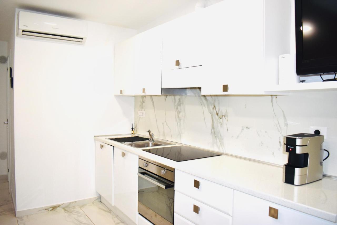 Chic House Apartment Bari Exterior foto