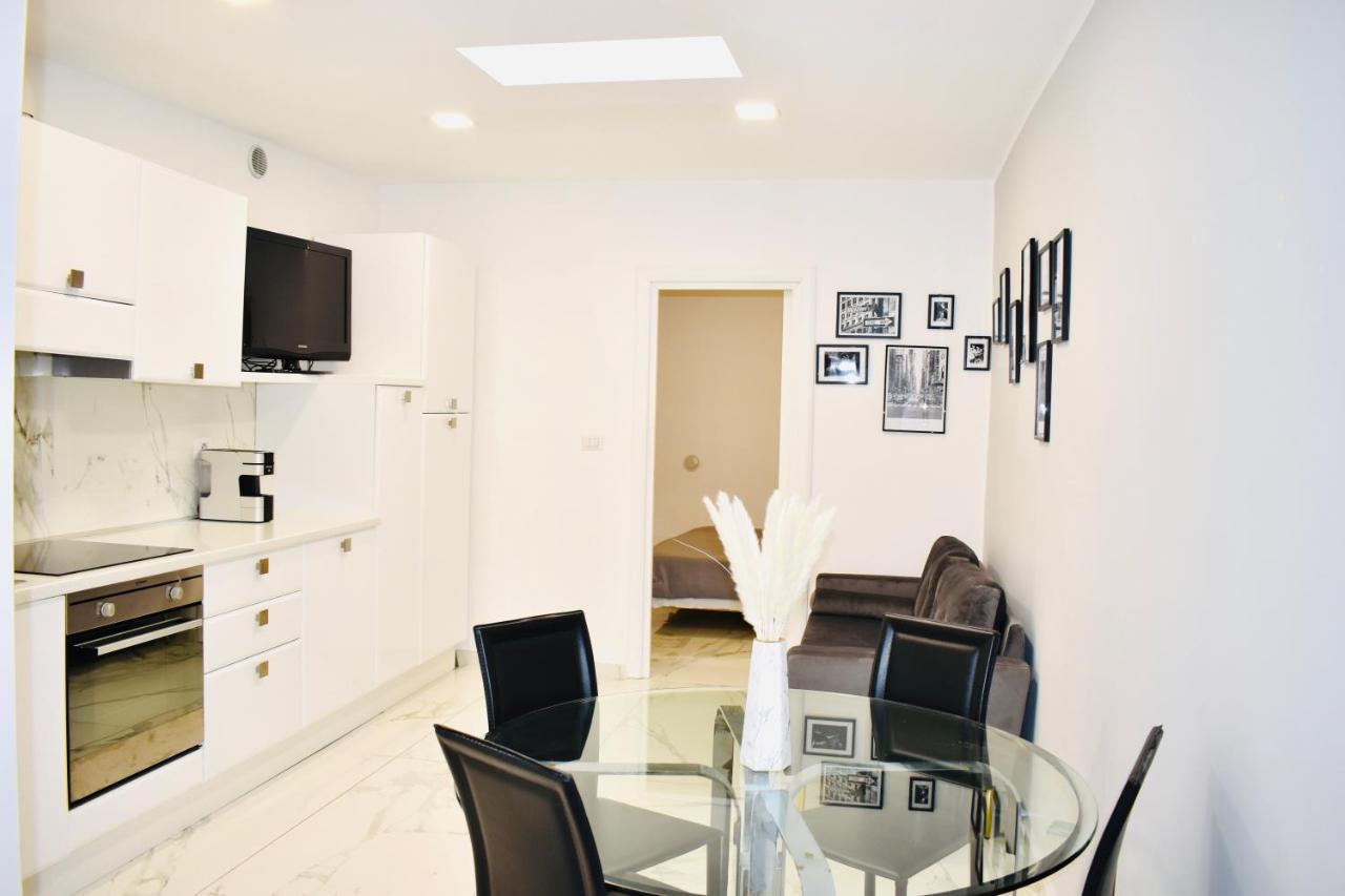 Chic House Apartment Bari Exterior foto