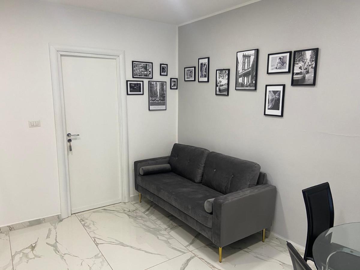 Chic House Apartment Bari Exterior foto