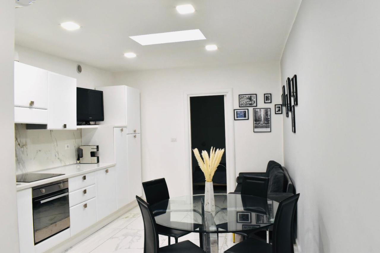 Chic House Apartment Bari Exterior foto