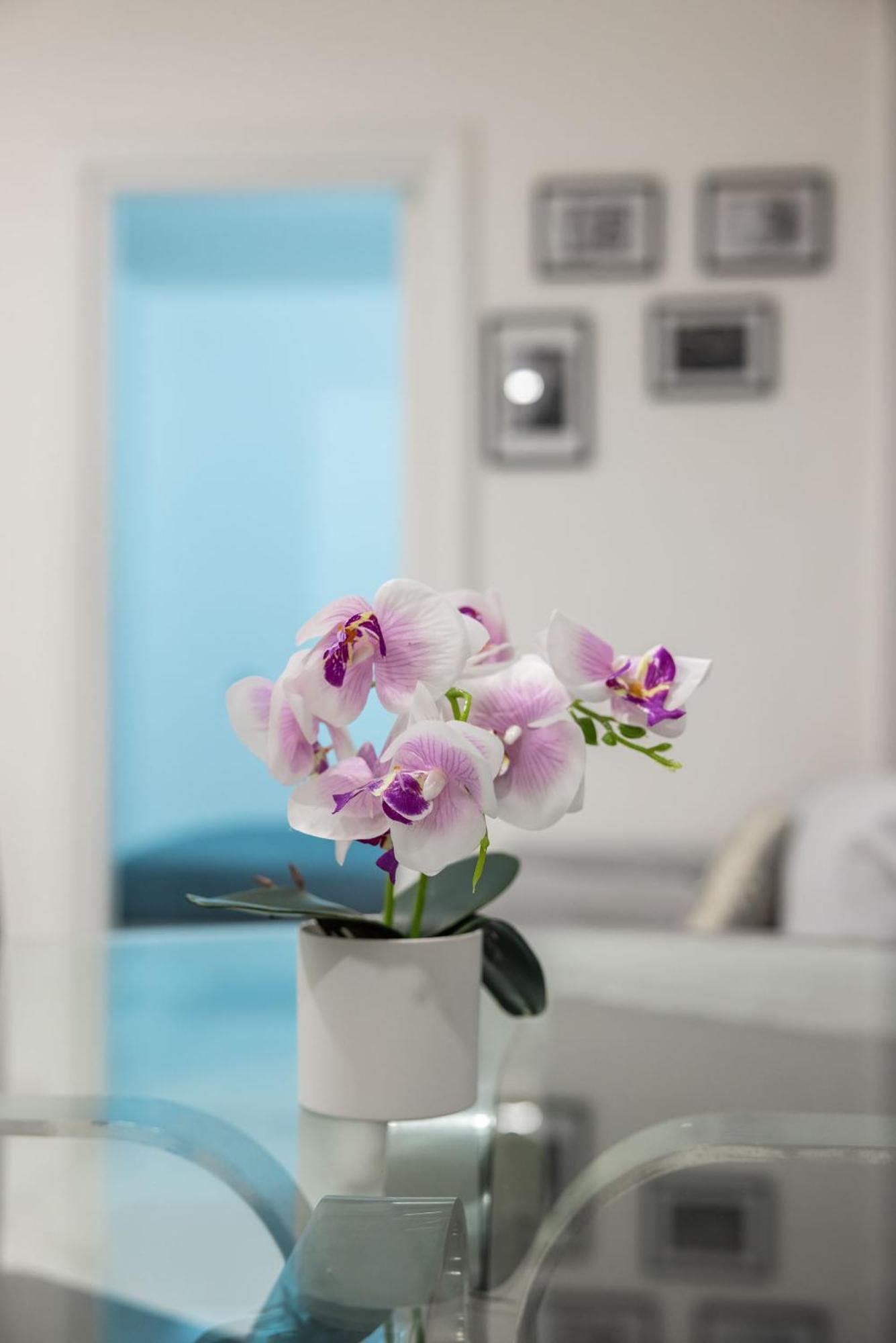 Chic House Apartment Bari Exterior foto